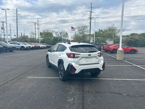 Certified 2024 Subaru Crosstrek 2.5i Limited w/ Crosstrek Mirror Package AWD/4WD image 3
