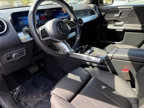 Certified 2025 Mercedes-Benz GLB 250 image 19