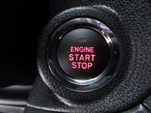 Used 2024 Subaru Outback Premium image 11