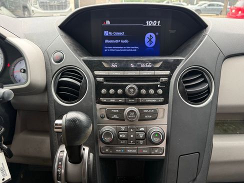 Used 2015 Honda Pilot EX-L image 16