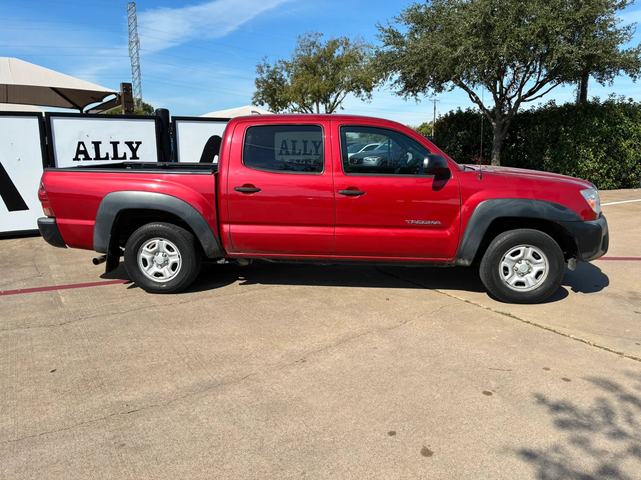 Used 2012 Toyota Tacoma 2WD Double Cab w/ Convenience Pkg image 8
