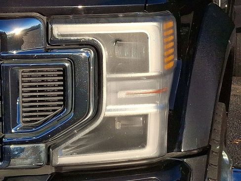 Used 2022 Ford F450 Limited w/ FX4 Off-Road Package image 9