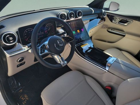 Certified 2026 Mercedes-Benz GLC 300 image 17