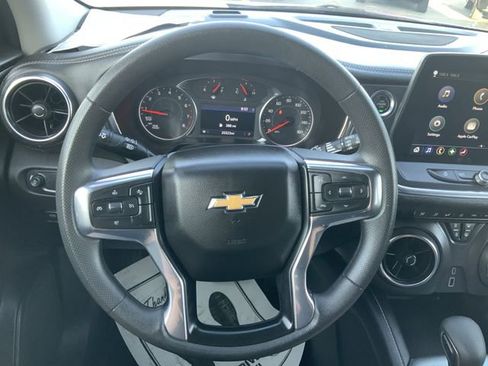 Used 2025 Chevrolet Blazer LT image 20