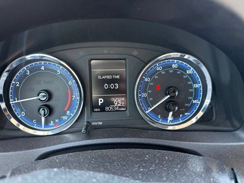 Used 2017 Toyota Corolla LE FWD image 7