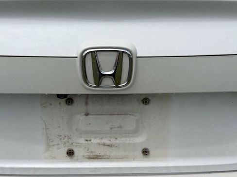 Used 2018 Honda Accord EX image 11