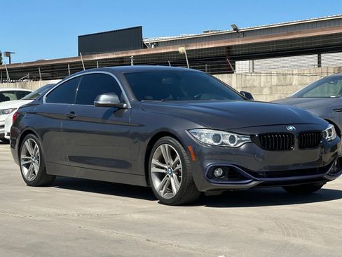 Used 2016 BMW 428i Coupe w/ Technology Package RWD image 10