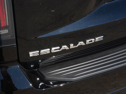 Certified 2026 Cadillac Escalade Luxury w/ Touring Package AWD/4WD image 22