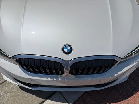 Used 2025 BMW 330i Sedan RWD image 13