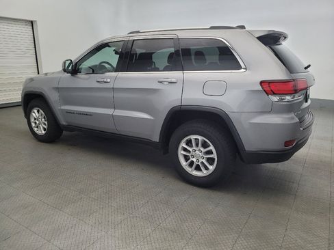 Used 2020 Jeep Grand Cherokee Laredo AWD/4WD image 3