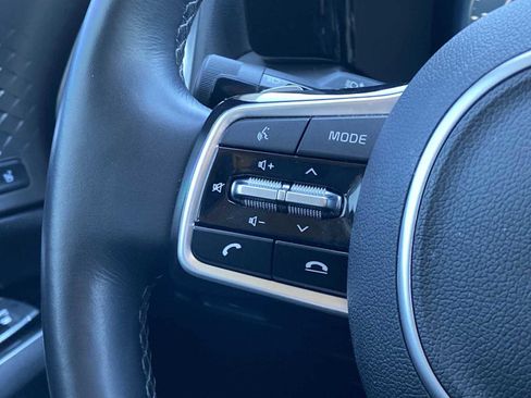 Used 2023 Kia Sorento SX image 30
