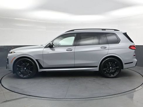 Used 2025 BMW X7 M60i AWD/4WD image 9