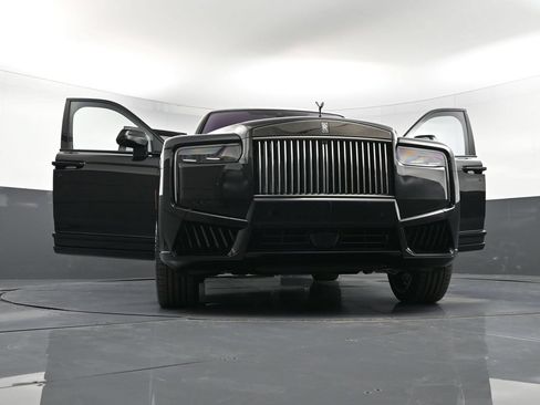 New 2027 Rolls-Royce Cullinan Black Badge AWD/4WD image 44