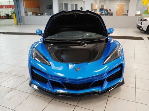 New 2026 Chevrolet Corvette E-Ray w/ Battery Protection Package image 29
