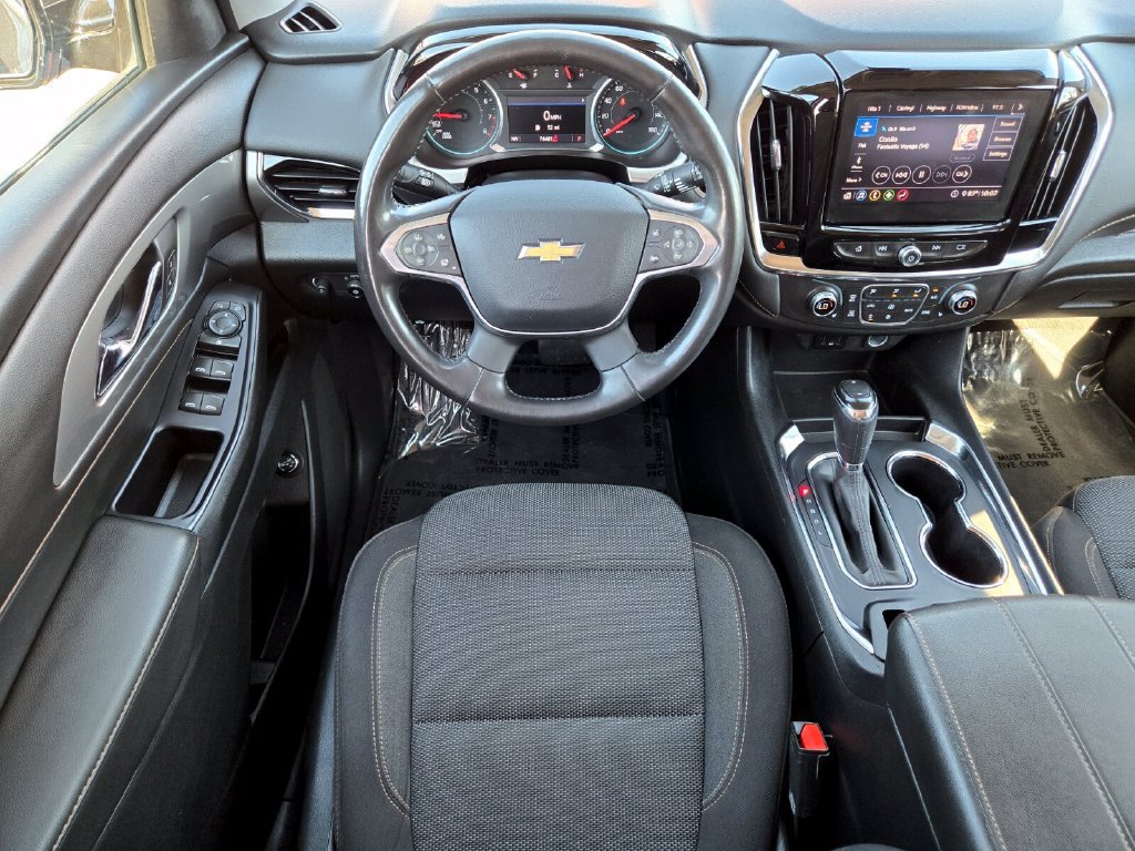 Used 2020 Chevrolet Traverse LT w/ Driver Confidence II Package AWD/4WD image 23