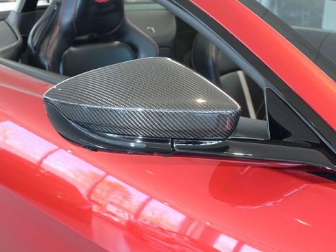Used 2023 Aston Martin V12 Vantage Roadster image 26