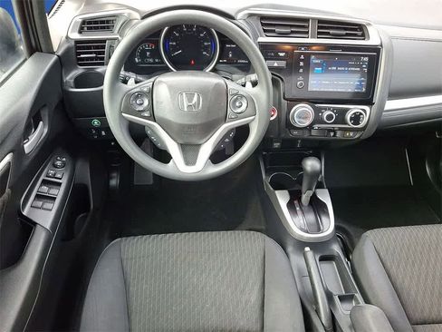 Used 2018 Honda Fit EX image 20