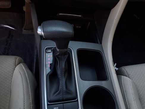 Used 2016 Kia Optima LX image 11