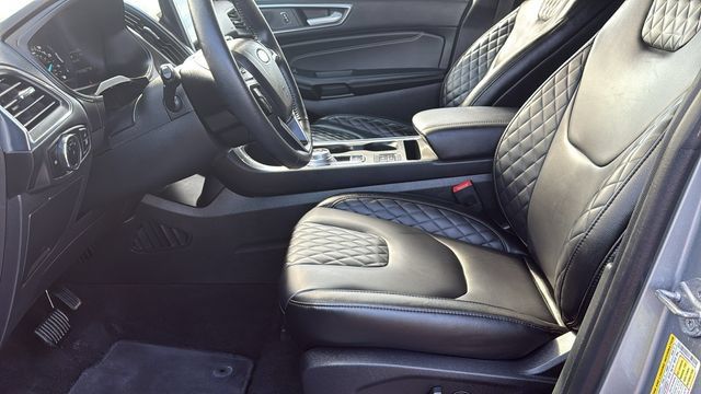 Used 2024 Ford Edge Titanium AWD/4WD image 21