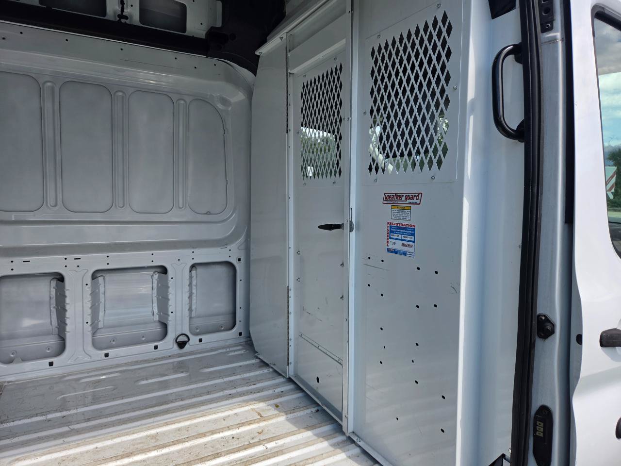 Used 2018 Ford Transit 350 148 High Roof RWD image 18