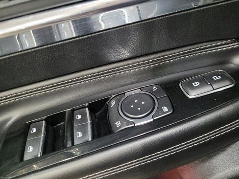 Used 2021 Lincoln Corsair AWD w/ Premium Package image 27