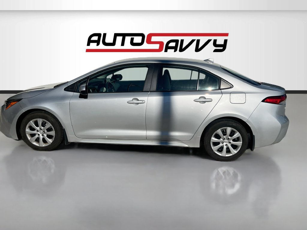 Used 2026 Toyota Corolla LE FWD image 4
