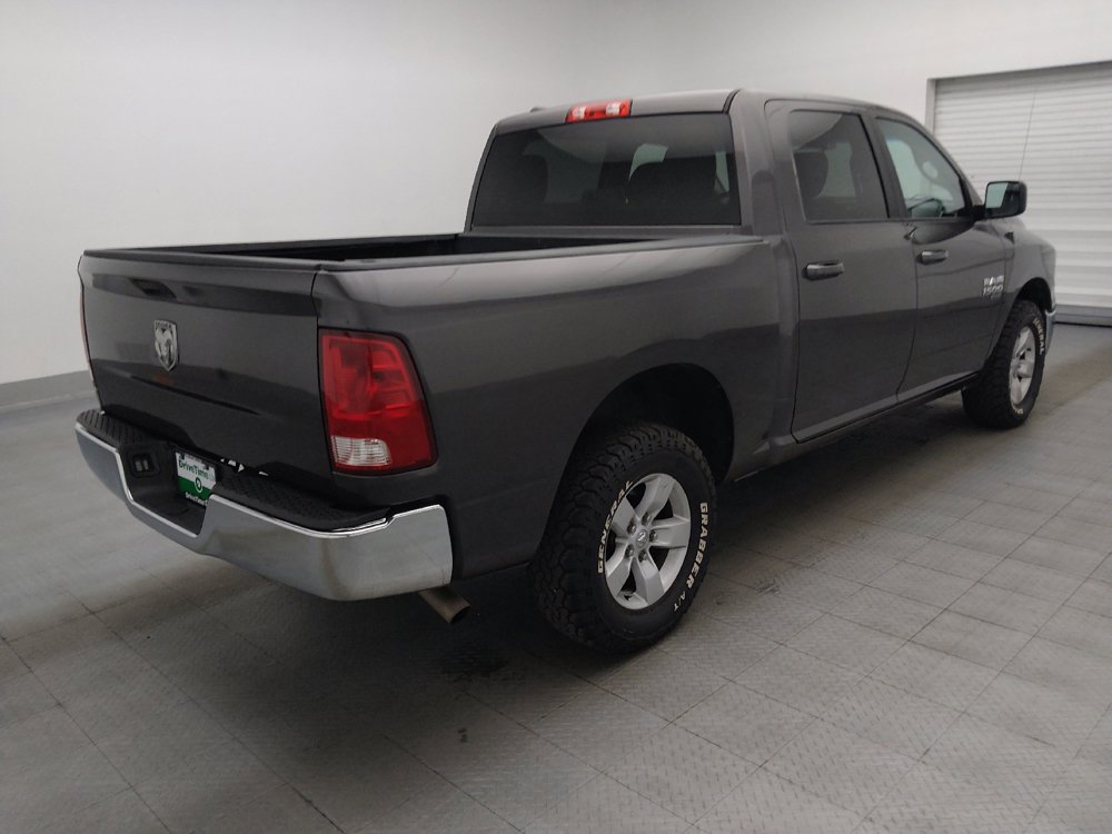 Used 2021 RAM 1500 Classic SLT AWD/4WD image 10