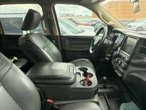 Used 2020 RAM 2500 Tradesman w/ Chrome Appearance Group AWD/4WD image 14