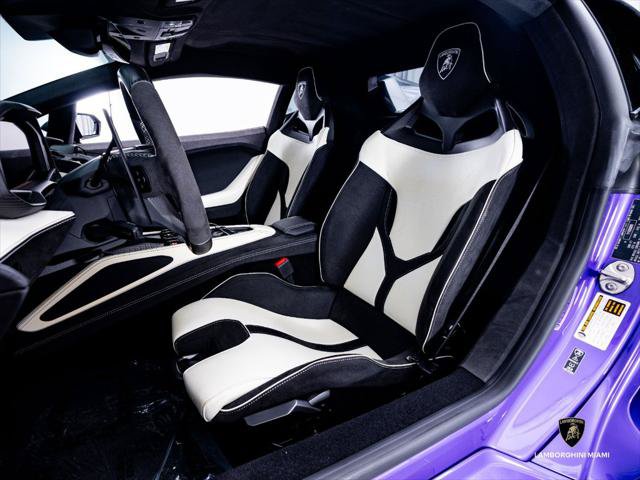 Used 2026 Lamborghini Temerario AWD/4WD image 30