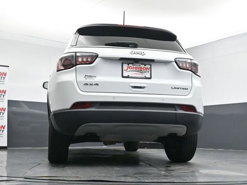 Used 2024 Jeep Compass Limited AWD/4WD image 36