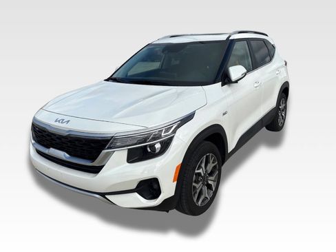 Used 2023 Kia Seltos EX AWD/4WD image 1
