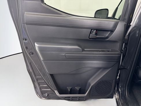 Used 2025 Toyota Tacoma SR5 image 26