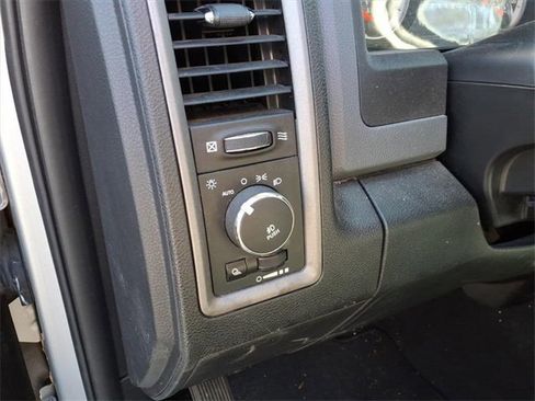 Used 2016 RAM 1500 Express image 13