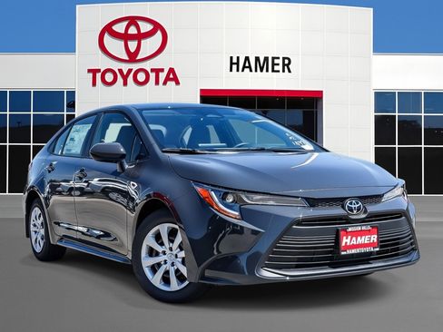 New 2026 Toyota Corolla LE FWD image 1