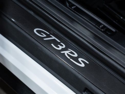 Used 2016 Porsche 911 GT3 RS RWD image 27