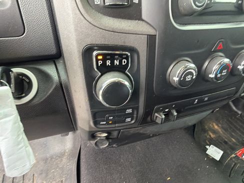 Used 2018 RAM 1500 Express w/ Express Value Package image 29