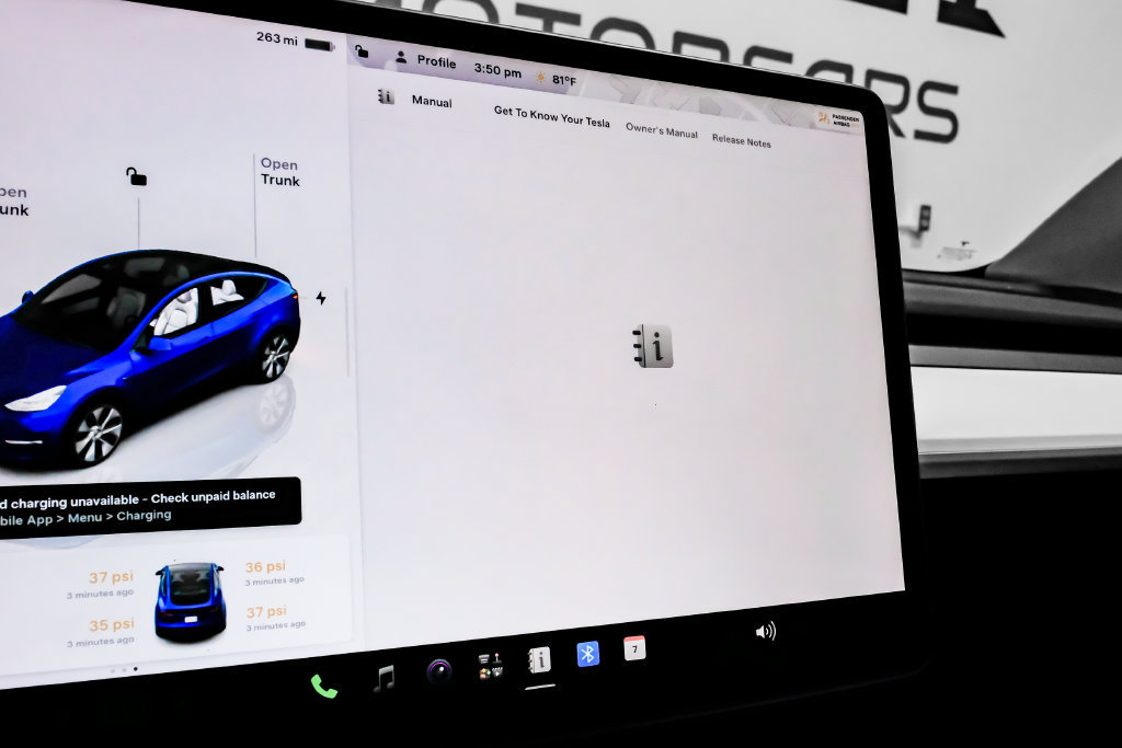 Used 2023 Tesla Model Y Long Range AWD/4WD image 31