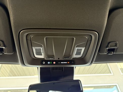 Used 2023 Chevrolet Silverado 1500 LTZ AWD/4WD image 39