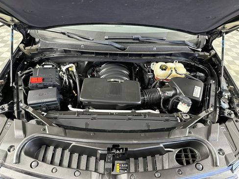Used 2021 Chevrolet Suburban LT RWD image 37