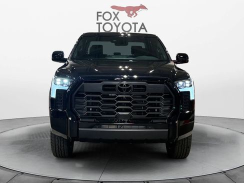 New 2026 Toyota Tundra Limited AWD/4WD image 8