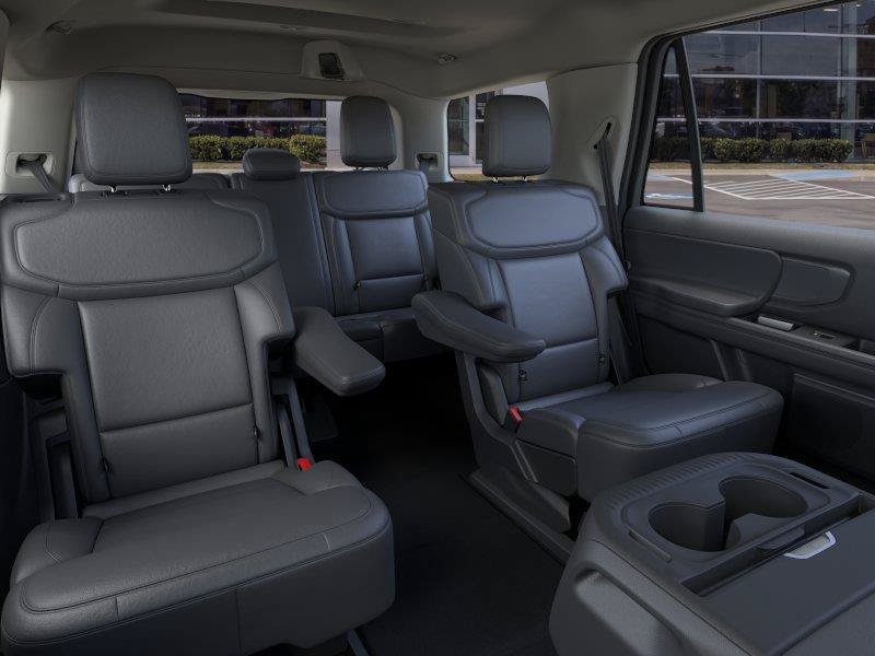 New 2026 Ford Expedition Active RWD image 11
