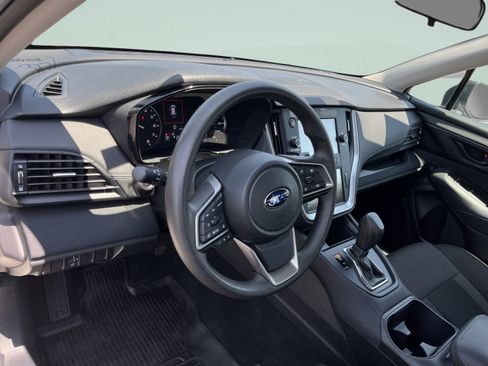 Used 2024 Subaru Outback AWD/4WD image 16