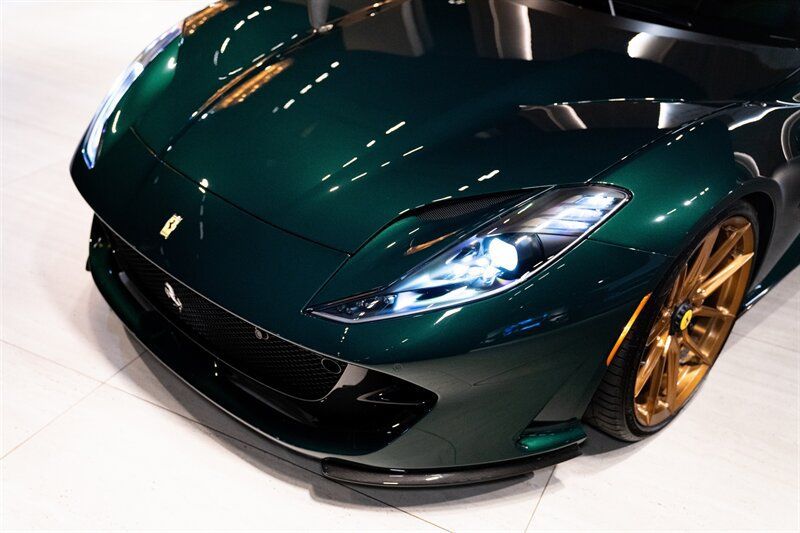 Used 2023 Ferrari 812 GTS RWD image 32
