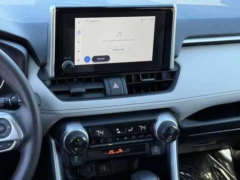 Used 2024 Toyota RAV4 XLE image 12