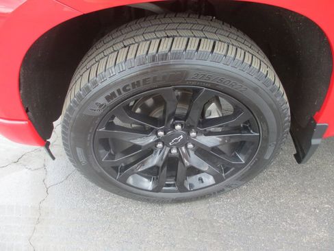 Used 2022 Chevrolet Silverado 1500 Custom image 14