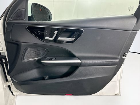 Used 2024 Mercedes-Benz C 300 Sedan image 32