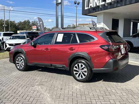 Certified 2025 Subaru Outback Premium w/ Popular Package #1A image 4