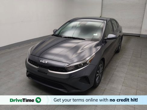 Used 2024 Kia Forte LXS FWD image 1