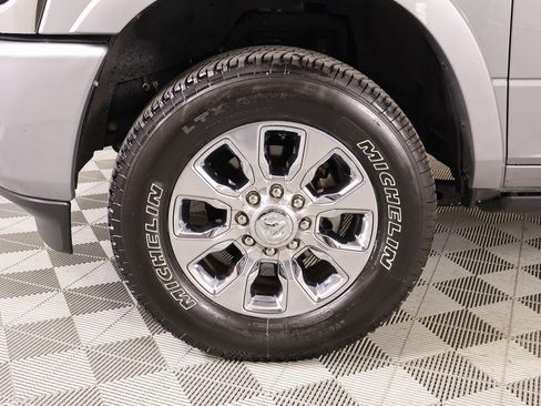 Used 2024 RAM 2500 Limited image 18