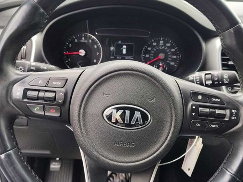 Used 2017 Kia Sorento FWD w/ LX Convenience Package image 8